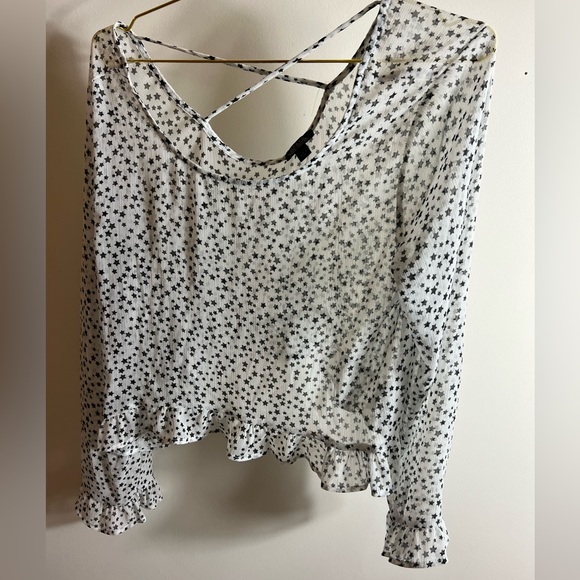 Black and white start blouse - Picture 3 of 5
